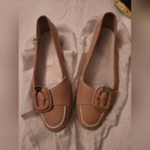 Tod's Driving Flats, Sz 7.5, Tan